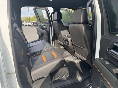 Used 2024 GMC Sierra 2500 AT4 w/ AT4 Premium Plus Package AWD/4WD image 30