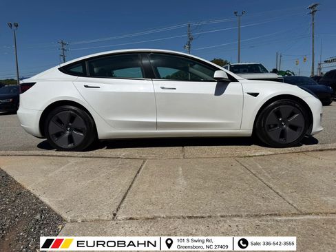 Used 2023 Tesla Model 3 Standard Range RWD image 27