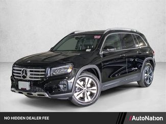 Used 2025 Mercedes-Benz GLB 250 video 1