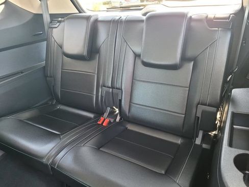 Used 2021 Volkswagen Atlas SE w/ Panoramic Sunroof Package FWD image 12