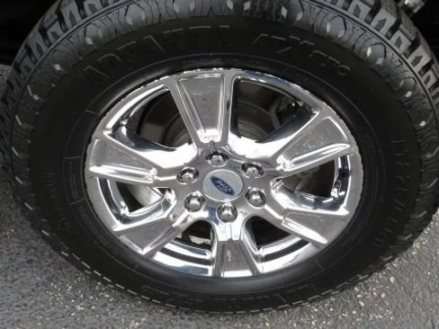 Used 2015 Ford F150 Lariat w/ Equipment Group 502A Luxury image 32