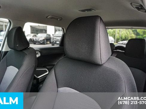 Used 2025 Kia Soul LX w/ LX Technology Package FWD image 18