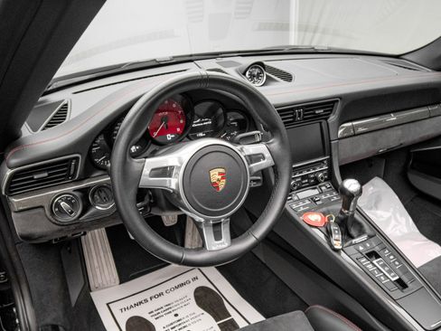 Used 2015 Porsche 911 Carrera 4 GTS AWD/4WD image 12