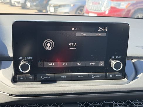 Certified 2025 Honda Accord SE image 25