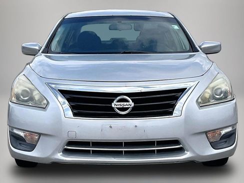 Used 2013 Nissan Altima 2.5 S image 3
