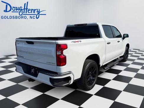 Used 2024 Chevrolet Silverado 1500 Custom AWD/4WD image 5