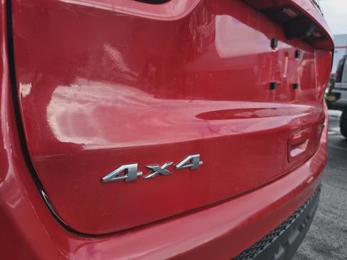 Used 2019 Jeep Compass Limited image 12