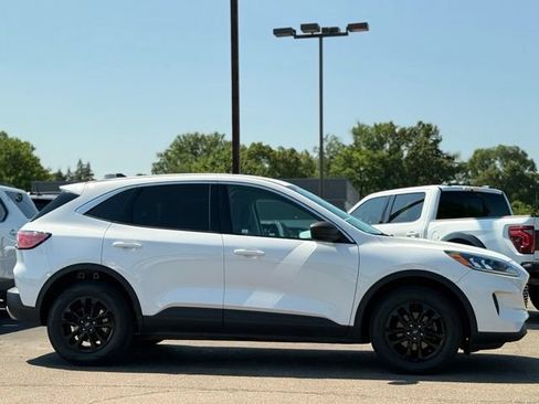 Certified 2022 Ford Escape SE w/ Convenience Package AWD/4WD image 31
