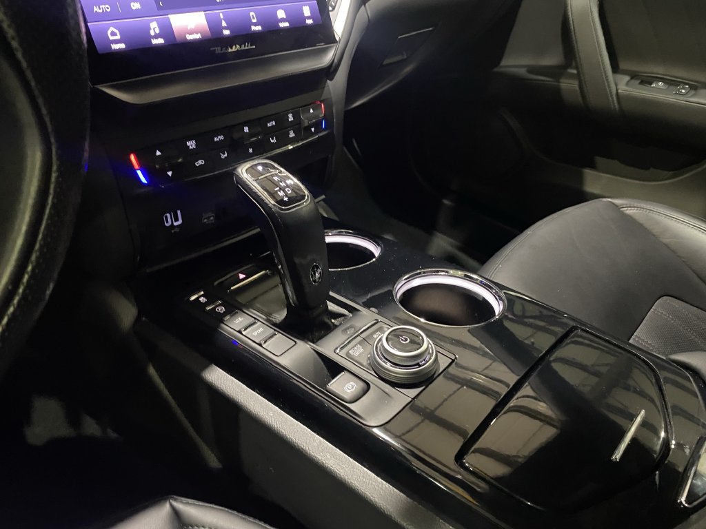 Used 2022 Maserati Ghibli Modena RWD image 8