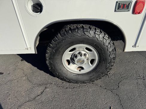 Used 2005 Chevrolet Silverado 2500 4x4 Crew Cab image 17