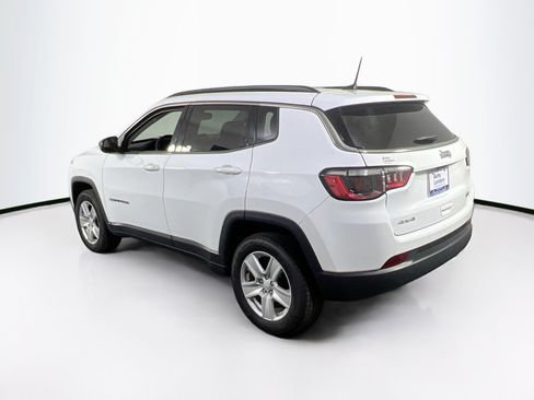 Used 2022 Jeep Compass Latitude AWD/4WD image 7