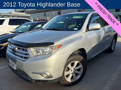 Used 2012 Toyota Highlander 4WD w/ Tech Pkg