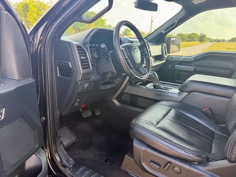Used 2019 Ford F150 XLT w/ Equipment Group 302A Luxury AWD/4WD image 15