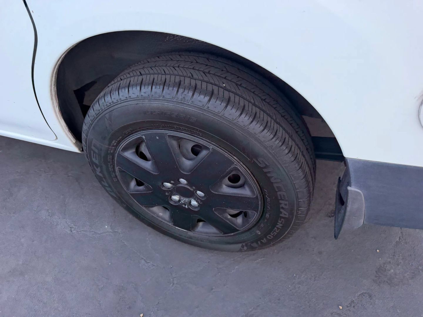 Used 2016 Nissan NV200 S FWD image 26