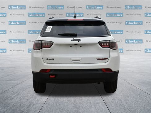 Used 2022 Jeep Compass Trailhawk w/ Trailhawk Convenience Group image 7