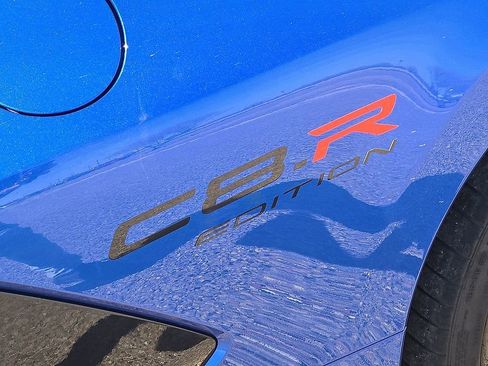 Used 2023 Chevrolet Corvette Stingray Preferred Cpe w/ Z51 Performance Package image 11