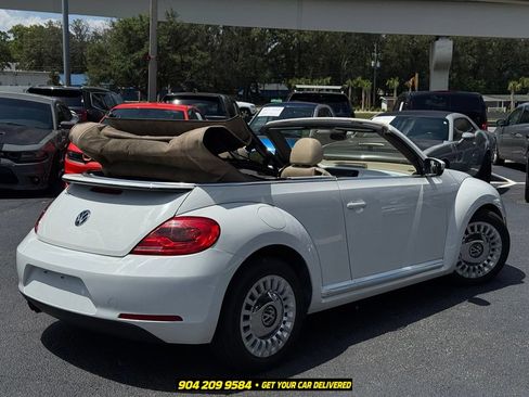 Used 2014 Volkswagen Beetle 1.8T FWD image 6