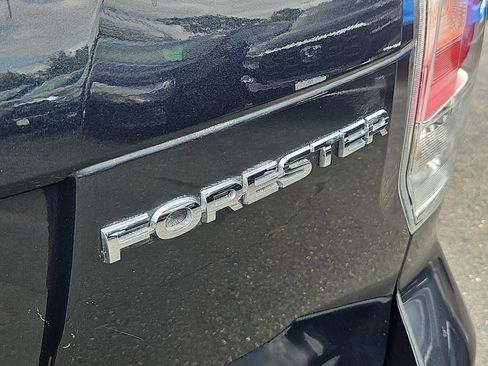 Used 2018 Subaru Forester 2.5i w/ Alloy Wheel Package AWD/4WD image 12