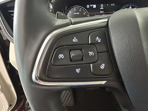 Used 2023 Buick Envision Avenir AWD/4WD image 15