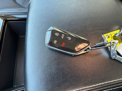 Used 2024 Volkswagen Atlas SE image 11