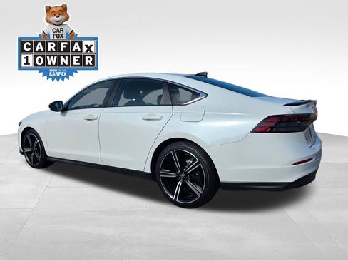 Used 2024 Honda Accord Sport image 5