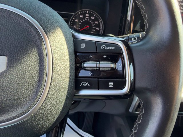 Certified 2023 Kia Sorento EX AWD/4WD image 16