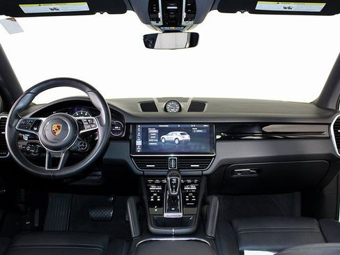 Used 2019 Porsche Cayenne E-Hybrid image 13