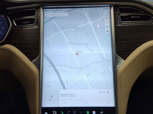 Used 2016 Tesla Model S 75D image 21