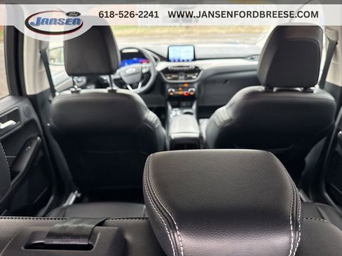 Used 2022 Ford Escape SEL w/ Technology Package image 30