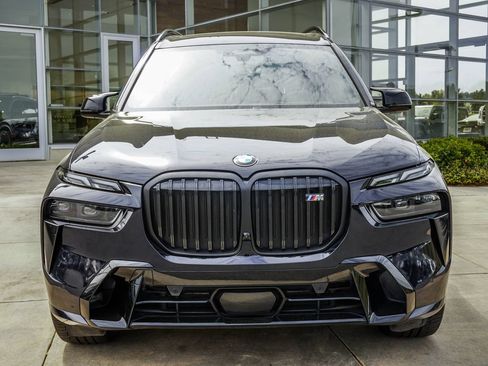 Used 2024 BMW X7 M60i w/ Executive Package AWD/4WD image 7