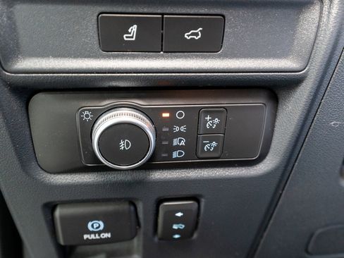 Used 2022 Ford Expedition Max Limited image 30