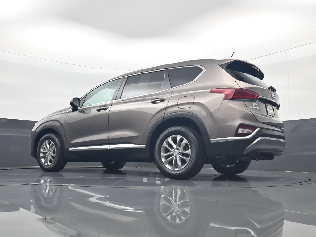 Used 2019 Hyundai Santa Fe SE AWD/4WD image 28