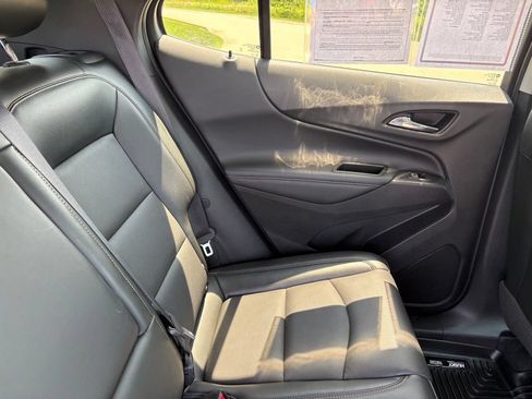 Used 2020 Chevrolet Equinox Premier FWD image 36