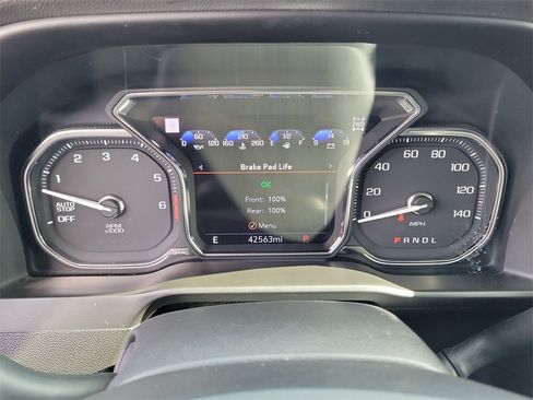 Used 2021 Chevrolet Silverado 1500 LT Trail Boss image 12