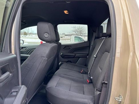 Used 2023 Chevrolet Colorado W/T image 10