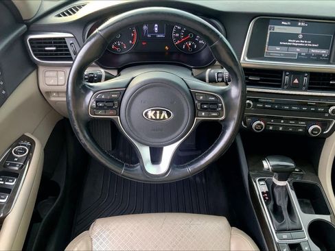 Used 2018 Kia Optima EX w/ Technology Package FWD image 6