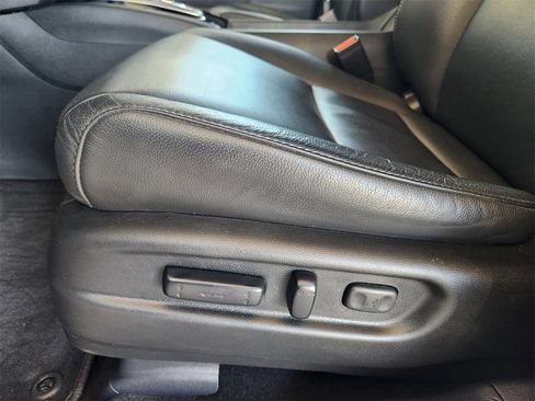 Certified 2022 Honda Pilot Touring image 23