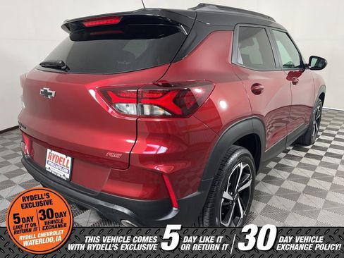 Used 2023 Chevrolet TrailBlazer RS w/ Convenience Package image 5