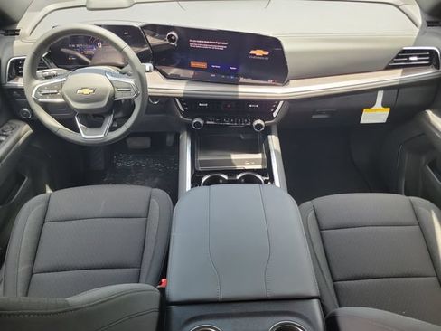 New 2026 Chevrolet Suburban LS w/ LPO, Dark Essentials Package RWD image 16