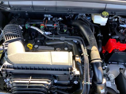 New 2026 Lincoln Nautilus Reserve image 17