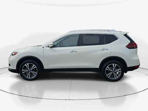 Used 2020 Nissan Rogue SV w/ Premium Package AWD/4WD image 7