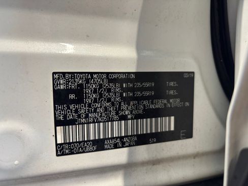 Used 2019 Toyota RAV4 Limited w/ Advanced Technology Package AWD/4WD image 34