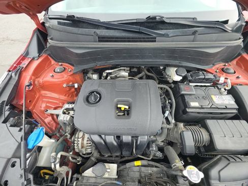 Used 2023 Kia Seltos S w/ Navigation Package FWD image 12