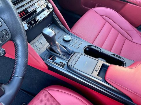 Used 2025 Lexus IS 350 F Sport image 19