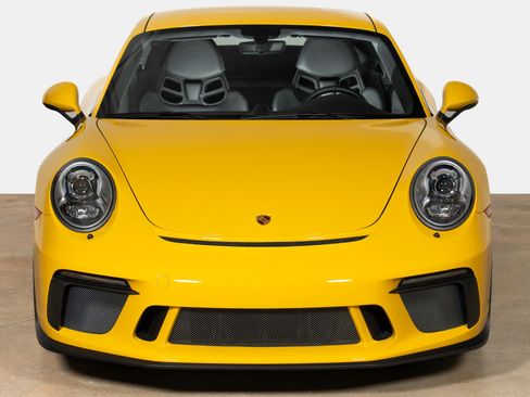 Used 2019 Porsche 911 GT3 RWD image 4