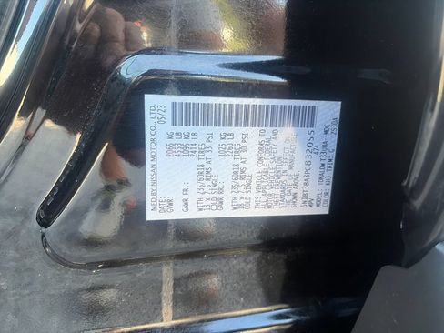 Used 2023 Nissan Rogue SV FWD image 27