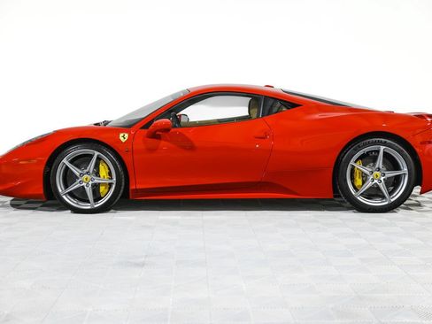 Used 2010 Ferrari 458 Italia Coupe RWD image 16
