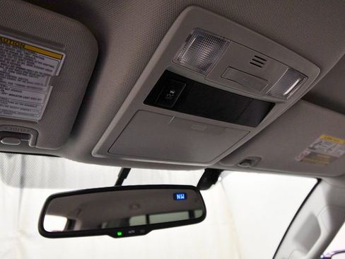 Used 2017 Toyota Tacoma SR5 image 26