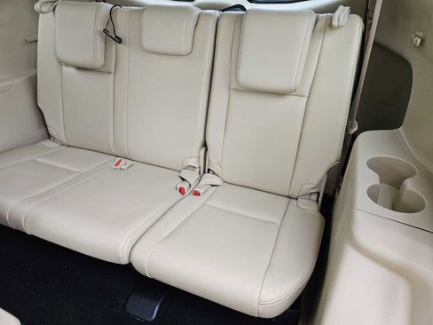 Used 2015 Toyota Highlander XLE image 30