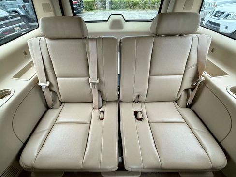 Used 2010 GMC Yukon XL Denali AWD/4WD image 39